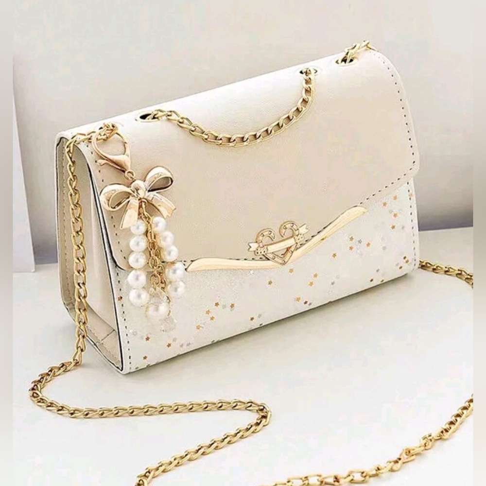 Elegant Beige crossbody bag with Gold Accents